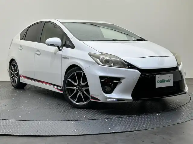 トヨタ プリウス S ツーリングセレ G’s 愛媛県 2012(平24)年 9.8万km ホワイトパールクリスタルシャイン ・ナビ（フルセグＴＶ・ＢＴ・ＣＤ・ＤＶＤ・ＳＤ・ＦＭ・ＡＭ）/・バックカメラ　/・ＥＴＣ　/・前方ドラレコ　/・クルコン　/・ＬＥＤヘッドライト　/・スペアキー　/・シガーソケット