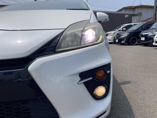 トヨタ プリウス S ツーリングセレ G’s 和歌山県 2012(平24)年 9.8万km ホワイトパールクリスタルシャイン (株)IDOMが運営する【じしゃロン和歌山店】の自社ローン専用車両になります。こちらは現金またはオートローンご利用時の価格です。自社ローンご希望の方は別途その旨お申付け下さい/【じしゃロン個店占有の為　落札禁止】/・ナビ（フルセグＴＶ・ＢＴ・ＣＤ・ＤＶＤ・ＳＤ・ＦＭ・ＡＭ）/・バックカメラ　/・ＥＴＣ　/・前方ドラレコ　/・クルコン　/・ＬＥＤヘッドライト　/・スペアキー　/・シガーソケット