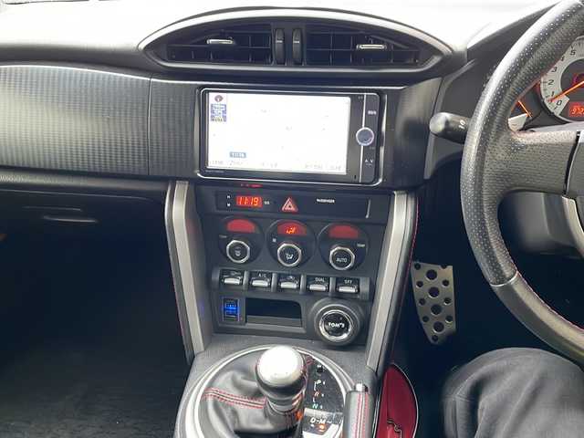 トヨタ ８６ GT リミテッド 秋田県 2013(平25)年 9.8万km クリスタルブラックシリカ 純正メモリーナビ/　CD/DVD/SD/USB/　フルセグ/Bluetooth/ハーフレザーシート/パドルシフト/バックカメラ/ETC/TRDエアロ/HKSマフラー/HKS車高調/シートヒーター/LEDヘッドライト/オートライト/フォグライト