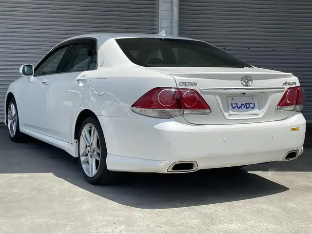トヨタ クラウン アスリート 茨城県 2010(平22)年 10.2万km ホワイトパールクリスタルシャイン レザーシート/前席エアシート＆シートヒーター/前席パワーシート/純正ＨＤＤナビ/-CD DVD フルセグTV-/バックカメラ/ビルトインＥＴＣ/前方ドライブレコーダー/クルーズコントロール/オートライト/ＨＩＤライト