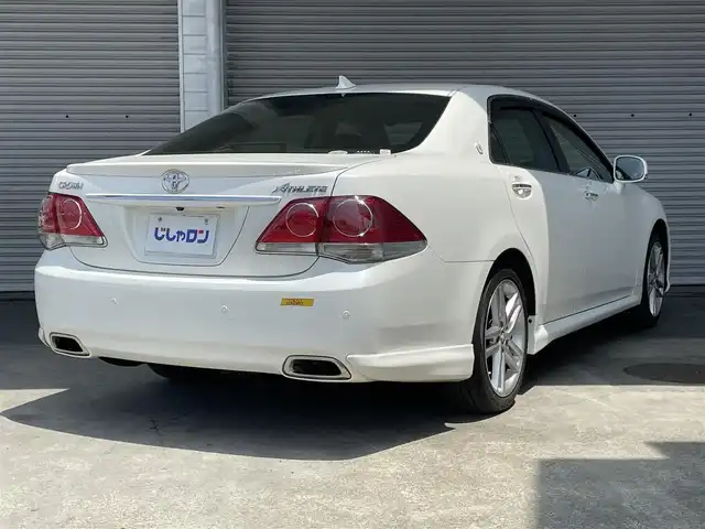 トヨタ クラウン アスリート 茨城県 2010(平22)年 10.2万km ホワイトパールクリスタルシャイン レザーシート/前席エアシート＆シートヒーター/前席パワーシート/純正ＨＤＤナビ/-CD DVD フルセグTV-/バックカメラ/ビルトインＥＴＣ/前方ドライブレコーダー/クルーズコントロール/オートライト/ＨＩＤライト