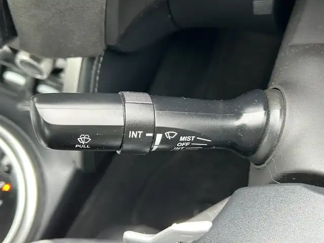 トヨタ ８６ GT リミテッド 茨城県 2016(平28)年 4万km ダークグレーメタリック 後期型モデル/純正ナビ/バックカメラ/革巻きステアリング/ステアリングスイッチ/フルセグテレビ/バックカメラ/スマートキー/プッシュスタート/ハーフレザーシート/シートヒーター/クルーズコントロール/純正フロアマット/LEDヘッドライト/ETC/リアウイング