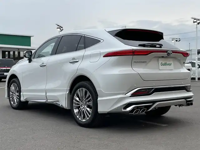 トヨタ ハリアー ハイブリッド Z レザーパッケージ 東京都 2025(令7)年 0.1万km未満 プラチナホワイトパールマイカ 登録済未使用車/トヨタセーフティセンス/パノラマルーフ/純正コネクトナビ/パノラミックビューモニター/デジタルインナーミラー/シートエアコン/シートヒーター/パワーシート/電動リアゲート