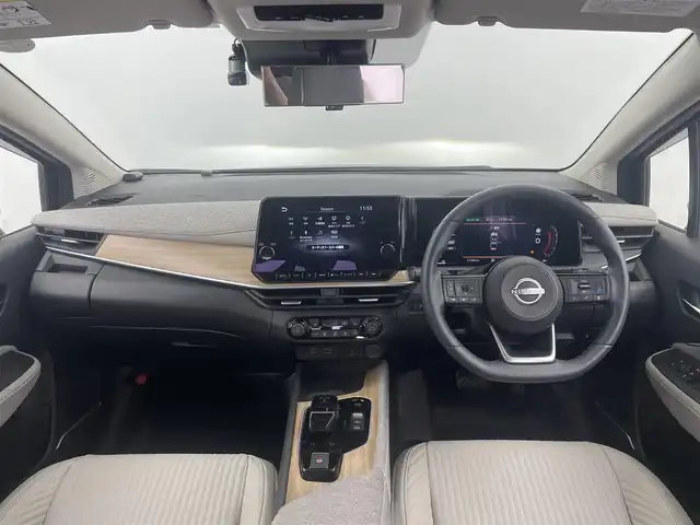 日産 オーラ G レザーエディション 大分県 2022(令4)年 1.2万km ミッドナイトブラック/サンライズカッパー 純正ナビ/（フルセグ/applecarplay/AM/FM)/BOSEサウンド/全周囲カメラ　/ＥＴＣ　/前後クリアランスソナー　/インテリジェントエマージェンシーブレーキ/・踏み間違い防止　/・車線逸脱防止支援システム　/・車線逸脱警報/・ふらつき警報　/・標識認識機能/・後側方衝突防止支援システム/・後側方車両検知警報/・後退車両検知警報/・オートマチックハイビーム/・ブラインドスポットモニター/デジタルインナーミラー/前方ドライブレコーダー/レザーシート/ステアリングヒーター/前席シートヒーター/電動パーキングブレーキ/オートブレーキホールド/オートライト/ステアリングスイッチ/LEDヘッドライト/フォグライト/プッシュスタート/純正アルミホイール/保証書・取扱説明書/スペアキー