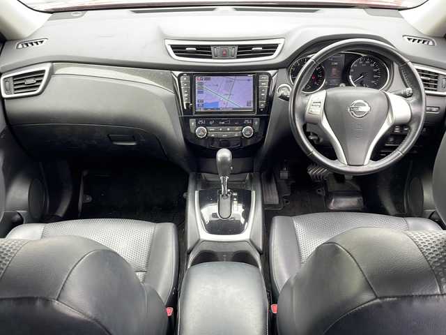 日産 エクストレイル 20X エマージェンシーブレーキ 大阪府 2014(平26)年 9.5万km バーニングレッド 純正SDナビ MM514D-L/CD.DVD.BT.フルセグ/バックカメラ/パワーバックドア/スマートキー×2/プッシュスタート/前席シートヒーター/純正フロアマット/ルーフレール/アイドリングストップ/ETC