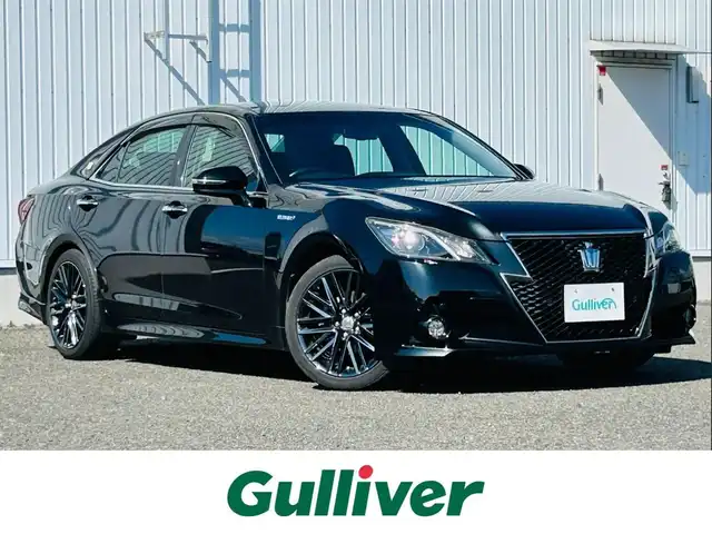 トヨタ クラウン ハイブリッド アスリートS ブラックスタイル 熊本県 2014(平26)年 11.8万km プレシャスブラックパール 純正HDDマルチ/・AM/FM/CD/HDD/USB/BT/・フルセグTV/バックカメラ/横滑り防止機能/クリアランスソナー/車両接近通報装置/侵入センサー/D/N席パワーシート/・D/N席シートヒーター/革巻きステアリング/・ステアリングリモコン/オートライト/・HIDライト/・フォグランプ/電動格納ミラー/・ウィンカーミラー/純正ドアバイザー/スポーツモード/スノーモード/純正アルミホイール/社外フロアマット/スマートキー