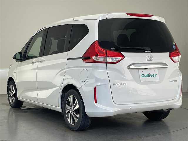 ホンダ フリード ハイブリット G ホンダセンシング 愛知県 2020(令2)年 4.2万km プラチナホワイトパール 純正ナビ　フルセグＴＶ　Ｂｌｕｅｔｏｏｔｈ　バックカメラ　両側電動スライドドア　ホンダセンシング　ＬＥＤヘッドライト　シートヒーター　衝突軽減　黒ハーフレザー　レーンキープ　プッシュスタート　禁煙車