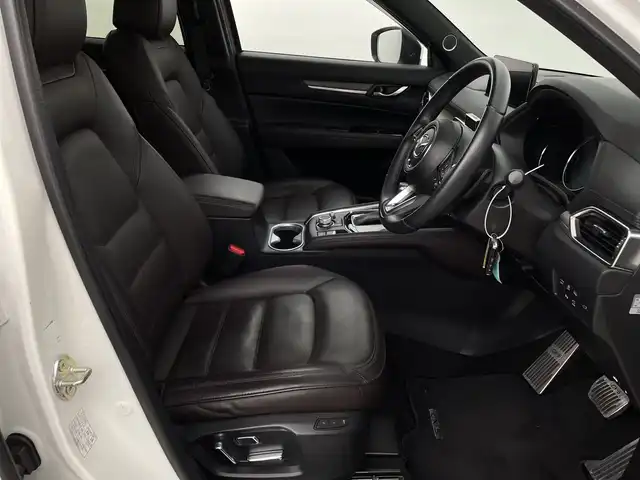 マツダ ＣＸ－５ XD エクスクルーシブモード 新潟県 2021(令3)年 3.8万km スノーフレイクホワイトパールマイカ ４WD/サンルーフ/BOSEサウンド/ｉ－ＡＣＴＩＶＳＥＮＳＥ/純正SDナビ/　　BT/AM/FM/フルセグ/360°ビューモニター/パワーバックドア/マツダレーダークルーズコントロール/LEDオートライト/ナッパレザーシート/前席シートベンチレーション/前席パワーシート/純正19インチアルミホイール付/ブラインドスポットモニター/ヘッドアップディスプレイ/前後ドライブレコーダー/ステアリングヒーター/ステアリングスイッチ/純正フロアマット/ドアバイザー/スペアキー/スマートキー/ETC