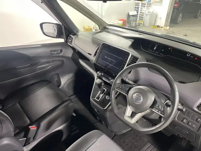 日産 セレナ ハイウェイスター 福岡県 2020(令2)年 5.8万km ダイヤモンドブラック 純正メモリナビ/・CD/DVD/BT/フルセグTV/・全方位モニター/フリップダウンモニター/エマージェンシーブレーキ/ブラインドスポットモニター/コーナーセンサー/両側パワースライドドア/前方ドライブレコーダー/LEDヘッドライト/・オートライト/ETC/リアサンシェード/純正フロアマット/ドアバイザー