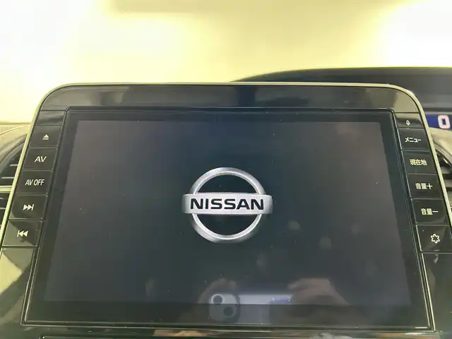 日産 セレナ ハイウェイスター V 佐賀県 2020(令2)年 5.8万km ダイヤモンドブラック 純正10インチナビ/CD/DVD/Bluetooth/フルセグTV/全方位モニター/フリップダウンモニター/エマージェンシーブレーキ/ブラインドスポットモニター/コーナーセンサー/両側パワースライドドア/前方ドライブレコーダー/LEDヘッドライト/オートライト/ETC/リアサンシェード/純正フロアマット/ドアバイザー