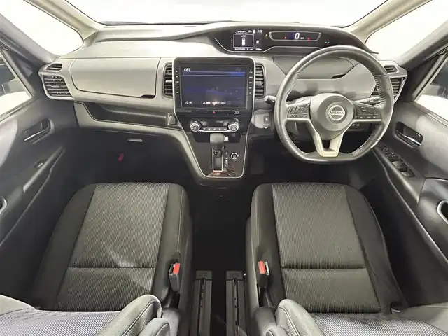 日産 セレナ ハイウェイスター V 佐賀県 2020(令2)年 5.8万km ダイヤモンドブラック 純正10インチナビ/CD/DVD/Bluetooth/フルセグTV/全方位モニター/フリップダウンモニター/エマージェンシーブレーキ/ブラインドスポットモニター/コーナーセンサー/両側パワースライドドア/前方ドライブレコーダー/LEDヘッドライト/オートライト/ETC/リアサンシェード/純正フロアマット/ドアバイザー