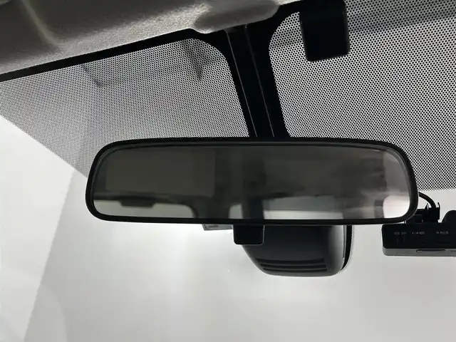 日産 セレナ ハイウェイスター V 佐賀県 2020(令2)年 5.8万km ダイヤモンドブラック 純正10インチナビ/CD/DVD/Bluetooth/フルセグTV/全方位モニター/フリップダウンモニター/エマージェンシーブレーキ/ブラインドスポットモニター/コーナーセンサー/両側パワースライドドア/前方ドライブレコーダー/LEDヘッドライト/オートライト/ETC/リアサンシェード/純正フロアマット/ドアバイザー