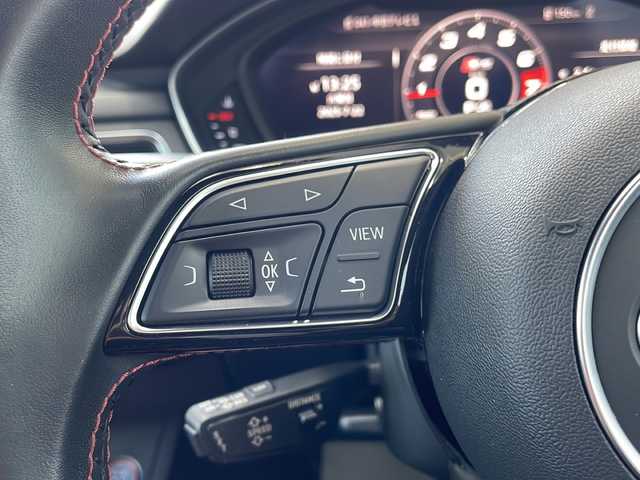 アウディ Ｓ５ 愛知県 2018(平30)年 9.2万km ミトスブラックメタリック /正規ディーラー車//禁煙車//バーチャルコックピット//後期型グリル//メーカーメモリナビ//フルセグTV/BT/AM/FM/CD/DVD/SD/USB/AUX//バックカメラ//ビルトインETC2.0//ドライブレコーダー//前席パワーシート//運転席シートメモリー//前席シートヒーター//前席マッサージ機能付き//赤革シート//カーボンインテリア//ESC//純正20インチAW//ACC//パーキングエイド//パークアシスト//エフィシェントアシスト//サイドアシスト//アウディプレセンス//アクティブレーンアシスト//電格オートリトラクタブルミラー//LEDオートライト//F・Rフォグ//オートハイビーム//革巻きステアリング//パドルシフト//ステアリングスイッチ//12V・USB電源//スマートキー//保証書/取説/記録簿R1-R3　R5-R6//スペアキー有//純正19インチAW有//純正グリル有