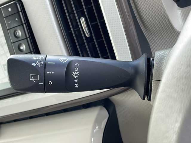ダイハツ ムーヴ キャンバス G メイクアップ リミテッド　SAⅢ 長野県 2020(令2)年 1.4万km パールホワイトⅢ/ナチュラルベージュマイカメタリック 2トーン スマートアシストIII/・衝突回避支援ブレーキ機能/・衝突警報機能/・車線逸脱警報機能/・誤発進抑制制御機能/・先行車発進お知らせ機能/純正ＳＤナビ【NSZN-W71D】/（ＣＤ／ＤＶＤ／ＳＤ／ＢＴ／フルセグＴＶ）/全方位カメラ/ドライブレコーダー/両側パワースライドドア/アイドリングストップ/ステアリングスイッチ/ＬＥＤヘッドライト/フォグランプ/オートライト/オートハイビーム/スマートキー/Pスタート/電動格納ミラー/ドアバイザー