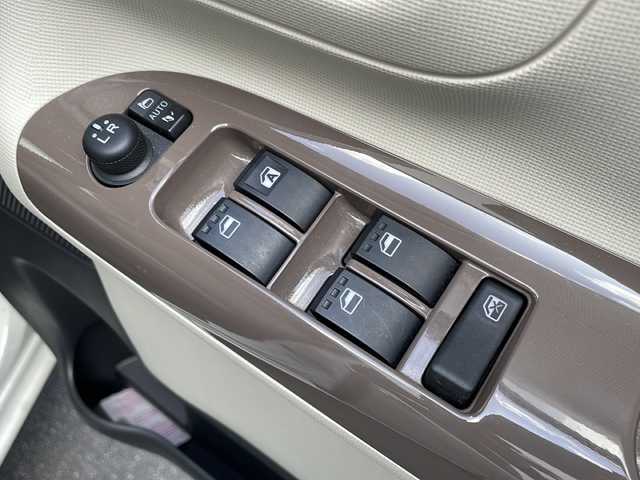 ダイハツ ムーヴ キャンバス G メイクアップ リミテッド　SAⅢ 長野県 2020(令2)年 1.4万km パールホワイトⅢ/ナチュラルベージュマイカメタリック 2トーン スマートアシストIII/・衝突回避支援ブレーキ機能/・衝突警報機能/・車線逸脱警報機能/・誤発進抑制制御機能/・先行車発進お知らせ機能/純正ＳＤナビ【NSZN-W71D】/（ＣＤ／ＤＶＤ／ＳＤ／ＢＴ／フルセグＴＶ）/全方位カメラ/ドライブレコーダー/両側パワースライドドア/アイドリングストップ/ステアリングスイッチ/ＬＥＤヘッドライト/フォグランプ/オートライト/オートハイビーム/スマートキー/Pスタート/電動格納ミラー/ドアバイザー