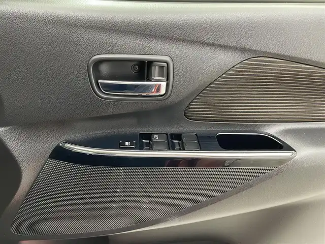 日産 デイズ ハイウェイスターX 滋賀県 2016(平28)年 7万km スカーレット 7インチ純正ナビ/（BT/CD/USB/DVD/フルセグ）/ドライブレコーダー（前）/衝突軽減ブレーキ/ETC/全方位カメラ/オートエアコン/アイドリングストップ/電動格納ミラー/スマートキー/ステアリングスイッチ/スマートキー
