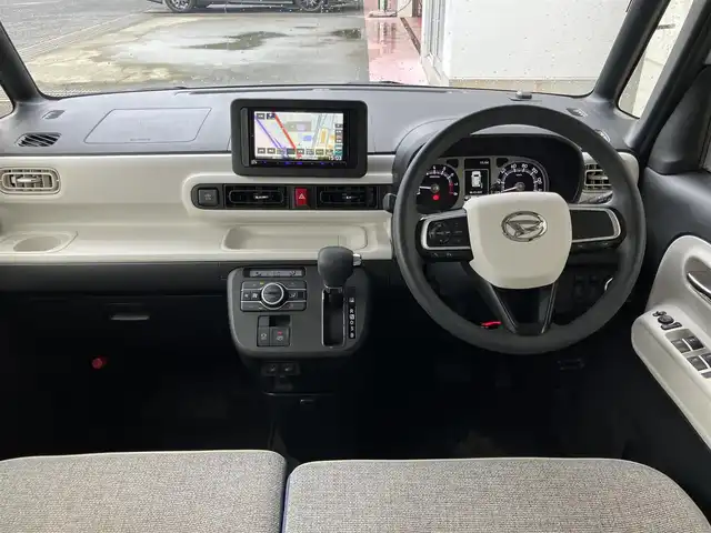 ダイハツ ムーヴ キャンバス ストライプス G 山口県 2022(令4)年 2.1万km シャイニングホワイトパール/レイクブルーメタリック 社外メモリーナビ＆/フルセグTV＆バックカメラ/社外デジタルインナーミラー/フロアマット/純正LEDヘッドライト/純正フォグランプ/スマートキー/エンジンプッシュスタート/両側パワースライド/オートライト/フロントシートヒーター