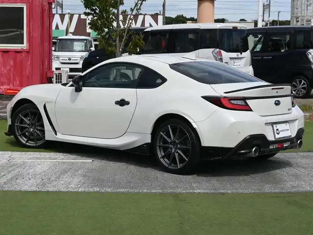 スバル ＢＲＺ S 千葉県 2022(令4)年 1.6万km クリスタルホワイトP アイサイト/スバルリヤビークルディテクション/SRH（ステアリング・レスポンシブ・ヘッドランプ）/レーダークルーズコントロール/STiエアロ/9インチ社外メモリーナビ/地デジTV/【DVD/CD再生機能】/バックカメラ/ドライブレコーダー/ハーフレザーシート/前席シートヒーター/革巻きステアリング/ステアリングスイッチ/パドルシフト/ETC（2.0）/LEDヘッドライト/リアコーナーセンサー/純正18インチアルミホイル/サイド/カーテンエアバッグ/キーレスアクセス