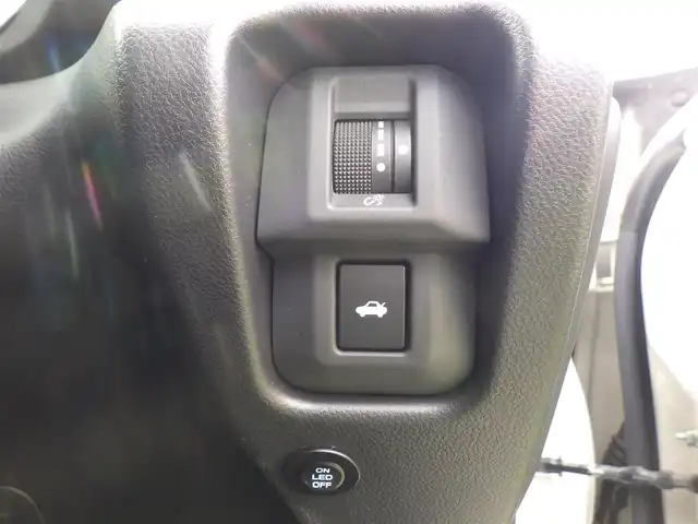 スバル ＢＲＺ S 千葉県 2022(令4)年 1.6万km クリスタルホワイトP アイサイト/スバルリヤビークルディテクション/SRH（ステアリング・レスポンシブ・ヘッドランプ）/レーダークルーズコントロール/STiエアロ/9インチ社外メモリーナビ/地デジTV/【DVD/CD再生機能】/バックカメラ/ドライブレコーダー/ハーフレザーシート/前席シートヒーター/革巻きステアリング/ステアリングスイッチ/パドルシフト/ETC（2.0）/LEDヘッドライト/リアコーナーセンサー/純正18インチアルミホイル/サイド/カーテンエアバッグ/キーレスアクセス