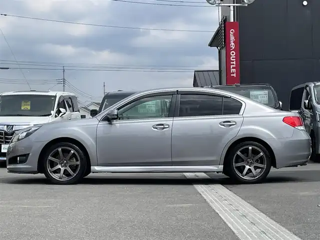 スバル レガシィ Ｂ４ 2．5GT Sパッケージ 群馬県 2010(平22)年 7.9万km スティールシルバーメタリック 純正HDDナビ/　　Bluetooth/フルセグ/CD/DVD/    HDD MUSIC/SD-Audio/    VTR/FM/AM/STIフロントスポイラー/クルーズコントロール/4WD/前席パワーシート/オートライト/フォグランプ/リヤフォグランプ/電動パーキングブレーキ/ドライブレコーダー/ETC