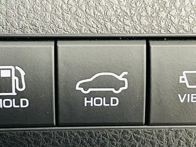 トヨタ カムリ G レザーパッケージ 福島県 2022(令4)年 1.9万km プラチナホワイトパールマイカ トヨタセーフティセンス/・アダプティブクルーズコントロール/・レーントレーシングアシスト/・レーンディパーチャーアラート/・オートマチックハイビーム/・衝突被害軽減ブレーキ/純正ディスプレイオーディオ/・ナビ/フルセグTV/BT/USB/Miracast/FM/AM/・バックカメラ/・アラウンドビューモニター/・ビルトインETC/・社外ドライブレコーダー（前後）/レザーシート/・D+N席シートヒーター/・D+N席パワーシート/革巻きステアリング/・ステアリングスイッチ/電動リアゲート/電子パーキング/・オートブレーキホールド/プッシュスタート/・スマートキー/・スペアキー1本/純正エンジンスターター(動作確認済)/電動格納ミラー/・オートミラー/・ウィンカーミラー/積込みスタッドレスタイヤ（215/55R17）/・社外AW(ECO FORME)/純正フロアマット/純正ドアバイザー