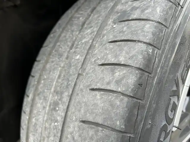 ホンダ ヴェゼル ハイブリッド e:HEV X 宮城県 2023(令5)年 3.7万km プラチナホワイトパール ワンオーナー/ホンダセンシング/・衝突軽減ブレーキ/・誤発進抑制機能/・後方誤発進抑制機能/・近距離衝突軽減ブレーキ/・歩行者事故低減ステアリング/・路外逸脱抑制機能/・渋滞追従機能付アダプティブクルーズコントロール/・車線維持支援システム/・先行車発進お知らせ機能/・標識認識機能/・オートハイビーム/・パーキングセンサーシステム/ブラインドスポットインフォメーション/社外9インチナビ/(フルセグTV/CD/DVD/SD/USB/BT)/車線逸脱踏み間違い衝突軽減システム/ドライブレコーダー/ETC/オートエアコン/ダウンヒルアシスト/パドルシフト/ステアリングスイッチ/ドライブセレクト/アイドリングストップ/オートライト/ふらつき防止/レベライザー/プッシュスタート＆スマートキー/ウインカー付き電動格納ミラー/ドアバイザー/スペアキー/LEDヘッドライト/フォグランプ/純正フロアマット/純正16インチAW