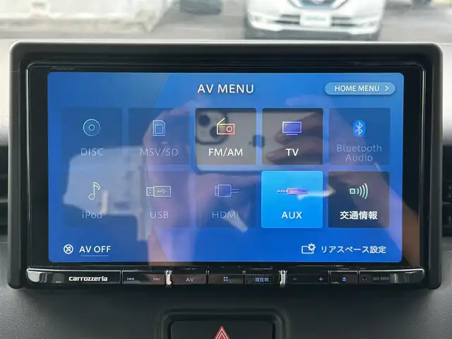 ホンダ ヴェゼル ハイブリッド e:HEV X 宮城県 2023(令5)年 3.7万km プラチナホワイトパール ワンオーナー/ホンダセンシング/・衝突軽減ブレーキ/・誤発進抑制機能/・後方誤発進抑制機能/・近距離衝突軽減ブレーキ/・歩行者事故低減ステアリング/・路外逸脱抑制機能/・渋滞追従機能付アダプティブクルーズコントロール/・車線維持支援システム/・先行車発進お知らせ機能/・標識認識機能/・オートハイビーム/・パーキングセンサーシステム/ブラインドスポットインフォメーション/社外9インチナビ/(フルセグTV/CD/DVD/SD/USB/BT)/車線逸脱踏み間違い衝突軽減システム/ドライブレコーダー/ETC/オートエアコン/ダウンヒルアシスト/パドルシフト/ステアリングスイッチ/ドライブセレクト/アイドリングストップ/オートライト/ふらつき防止/レベライザー/プッシュスタート＆スマートキー/ウインカー付き電動格納ミラー/ドアバイザー/スペアキー/LEDヘッドライト/フォグランプ/純正フロアマット/純正16インチAW