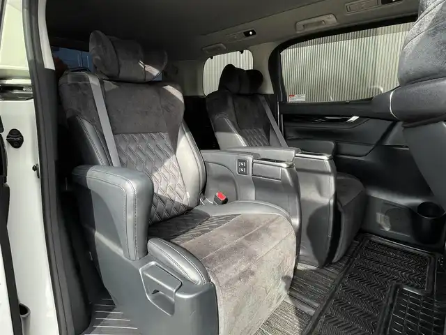 トヨタ アルファード S Cパッケージ 山形県 2016(平28)年 7.4万km ラグジュアリーホワイトパールクリスタルシャインガラスフレーク 当店買取車/　モデリスタエアロ/　純正１０型ナビ/　純正後席モニター/　ステアリングヒーター/　レーダークルーズコントロール/　バックカメラ/　両側パワースライド/　オットマン/　Ｄ／Ｎパワーシート/　ＰＷバックドア/　LEDヘッドライト/　ETC/　保証書・取説・スペアキー