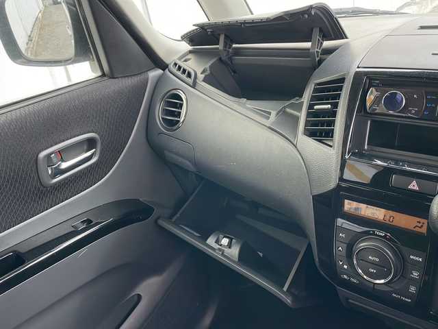 スズキ パレット ＳＷ XS 埼玉県 2010(平22)年 6万km シルキーシルバーメタリック 外部検査実施済み/社外ＣＤ＆ＵＳＢ/前後ドライブレコーダー/左側パワースライドドア/純正エアロ/純正14インチアルミホイール/オートライト/ＨＩＤライト/スマートキー/プッシュスタート/盗難防止装置/Ｗエアバッグ/ＡＢＳ/ドアバイザー/フロアマット/新車保証書/取扱説明書/スマートスペアキー有