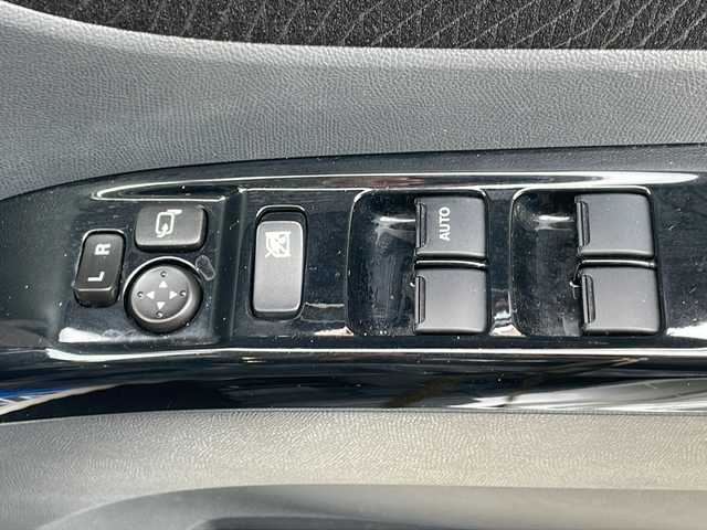 スズキ パレット ＳＷ XS 埼玉県 2010(平22)年 6万km シルキーシルバーメタリック 外部検査実施済み/社外ＣＤ＆ＵＳＢ/前後ドライブレコーダー/左側パワースライドドア/純正エアロ/純正14インチアルミホイール/オートライト/ＨＩＤライト/スマートキー/プッシュスタート/盗難防止装置/Ｗエアバッグ/ＡＢＳ/ドアバイザー/フロアマット/新車保証書/取扱説明書/スマートスペアキー有