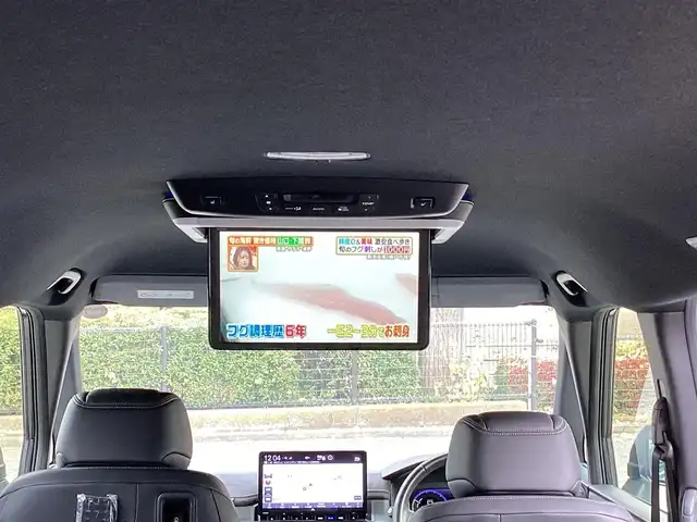 ホンダ ステップワゴン スパーダ eHEV プレミアムライン 神奈川県 2022(令4)年 1.1万km トワイライトミストブラックパール ワンオーナー/純正11.4型メモリーナビゲーション/Bluetooth　フルセグ　SD　CD　DVD　AppleCarPlay USB/フリップダウンモニタ/ドライブレコーダー/両側電動スライドドア/ホンダセンシング/マルチビューカメラ/ブラインドスポットインフォメーション/衝突軽減ブレーキ/歩行者事故低減ステアリング/渋滞追従機能付アダプティブクルーズコントロール/車線維持支援システム/先行車発進お知らせ機能/オートハイビーム/アダプティブドライビングビーム/誤発進抑制機能/近距離衝突軽減ブレーキ/路外逸脱抑制機能/トラフィックジャムアシスト/標識認識機能/ハーフレザーシート/前席二列目シートヒーター/ETC/パワーバックドア/電動サイドブレーキ/ブレーキオートホールド/2列目オットマン/革巻きステアリング/ステアリングスイッチ/パドルシフト/プッシュスタート/電動格納ミラー/純正フロアマット/ドアバイザー/オートライト/LEDヘッドライト/フォグライト/純正17インチアルミホイル