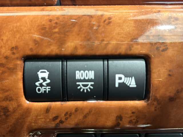 トヨタ アルファード 240S プライムセレクションⅡ 茨城県 2010(平22)年 7.5万km ホワイトパールクリスタルシャイン 純正HDDナビ/【フルセグTV/CD/DVD/Bluetooth/HDD】/バックカメラ/純正フリップダウンモニター/両側パワースライドドア/パワーバックドア/コーナーセンサー/横滑り防止装置/オートライト/社外20インチAW/社外サス/ETC/ウッドコンビステアリング/ステアリングスイッチ/社外フロアマット/プッシュスタート/スマートキー