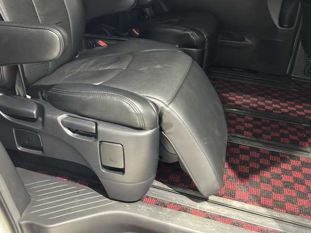 トヨタ アルファード 240S プライムセレクションⅡ 茨城県 2010(平22)年 7.5万km ホワイトパールクリスタルシャイン 純正HDDナビ/【フルセグTV/CD/DVD/Bluetooth/HDD】/バックカメラ/純正フリップダウンモニター/両側パワースライドドア/パワーバックドア/コーナーセンサー/横滑り防止装置/オートライト/社外20インチAW/社外サス/ETC/ウッドコンビステアリング/ステアリングスイッチ/社外フロアマット/プッシュスタート/スマートキー