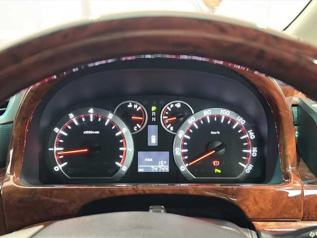 トヨタ アルファード 240S プライムセレクションⅡ 茨城県 2010(平22)年 7.5万km ホワイトパールクリスタルシャイン 純正HDDナビ/【フルセグTV/CD/DVD/Bluetooth/HDD】/バックカメラ/純正フリップダウンモニター/両側パワースライドドア/パワーバックドア/コーナーセンサー/横滑り防止装置/オートライト/社外20インチAW/社外サス/ETC/ウッドコンビステアリング/ステアリングスイッチ/社外フロアマット/プッシュスタート/スマートキー