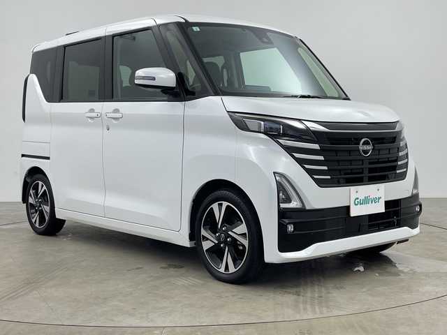 日産 ルークス HWS Gターボ プロパイロットED 鹿児島県 2024(令6)年 0.9万km ホワイトパール 純正9インチディスプレイオーディオ/(BT/AM/FM/HDMI/フルセグTV)/プロパイロット/エマージェンシーブレーキ/アラウンドビューモニター/オートマチックハイビーム/アイドリングストップ/バックカメラ/両側パワースライドドア/純正15インチアルミホイール/純正LEDヘッドライト/純正フロアマット/レーンキープアシスト/前後コーナーセンサー/ターボ