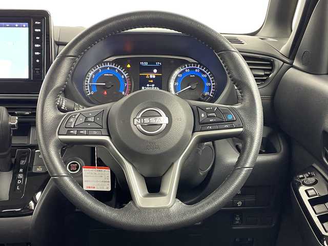 日産 ルークス HWS Gターボ プロパイロットED 鹿児島県 2024(令6)年 0.9万km ホワイトパール 純正9インチディスプレイオーディオ/(BT/AM/FM/HDMI/フルセグTV)/プロパイロット/エマージェンシーブレーキ/アラウンドビューモニター/オートマチックハイビーム/アイドリングストップ/バックカメラ/両側パワースライドドア/純正15インチアルミホイール/純正LEDヘッドライト/純正フロアマット/レーンキープアシスト/前後コーナーセンサー/ターボ