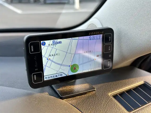 レクサス ＣＴ 200h バージョンL 愛媛県 2014(平26)年 2.2万km マーキュリーグレーマイカ 登録時走行距離:21916km/・ワンオーナー/・サンルーフ/・メーカーオプションナビ/CD/DVD/フルセグTV/MSV/・バックカメラ/・クルーズコントロール/・パドルシフト/・茶革シート/D/Nパワーシート/シートヒーターD/メモリーシート/・ステアリングヒーター/・社外レーダー/・LEDオートライト/・コーナーセンサー/・純正アルミ/・取扱説明書/・スペアキー2本/内1本カードキー/カラーコード：1H9/マーキュリーグレーマイカ