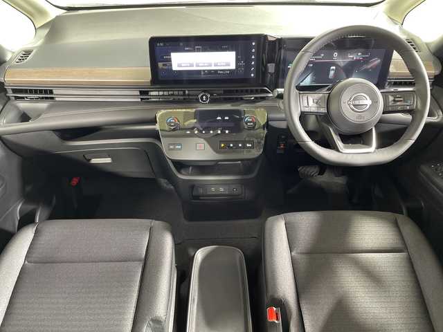 日産 セレナ e－パワー ハイウェイスター V 神奈川県 2025(令7)年 0.1千km プリズムホワイト 純正12.3型HDDナビゲーション/AM FM フルセグ Bluetooth HDMI AppleCarPlay /インテリジェントアラウンドビューモニター/両側パワースライドドア/プロパイロット/アダプティブクルーズコントロール/ブラインドスポットモニター/ETC2.0/ステアリングスイッチ/デジタルインナーミラー/スマートキー/スペアキー/LEDヘッドライト/オートライト/オートマチックハイビーム/純正16インチアルミホイル/レーントレーシングアラート/クリアランスソナー