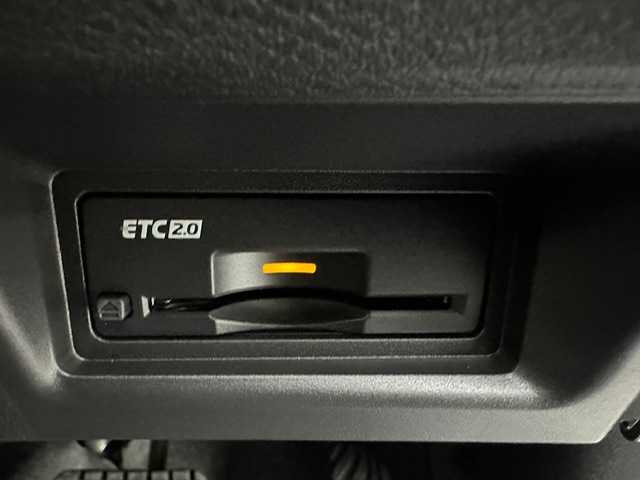 日産 セレナ e－パワー ハイウェイスター V 兵庫県 2025(令7)年 0.1千km パールⅡ 登録済未使用車/純正ディスプレイオーディオ/純正メモリナビ/（Bluetooth/USB/HDMI/フルセグ）/純正ミラー内蔵ドライブレコーダー/アラウンドビューモニター/インテリジェントルームミラー/プロパイロット/エマージェンシーブレーキ/LKA/BSM/ACC/コーナーセンサー/ビルトインETC2.0/両側パワースライドドア/ワイヤレス充電/オートハイビーム/LEDヘッドライト/LEDフォグランプ/純正16インチアルミホイール/スペアキー×１