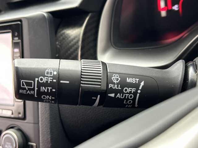 ホンダ シビック タイプR 三重県 2019(令1)年 5.8万km チャンピオンシップホワイト /禁煙車//ワンオーナー//純正ナビ//バックカメラ//クルーズコントロール//電子パーキング//アイドリングストップ//ビルトインETC//18インチレイズアルミホイール//プッシュスタート//ステアリングスイッチ//LEDヘッドライト//オートライト//オートワイパー