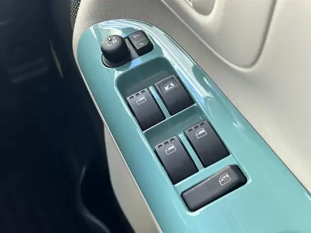 ダイハツ ムーヴ キャンバス G メイクアップ リミテッド　SAⅢ 静岡県 2020(令2)年 3.3万km パールホワイトⅢ/ファインミントメタリック 2トーン 純正8型ナビ/（フルセグTV/FM/AM/Bluetooth/CD/DVD/iPod）/両側電動スライド/全周囲カメラ/ETC/オートライト/オートハイビーム/LEDライト/スマートキー/プッシュスタート/ベンチシート/フルフラットシート/純正フロアマット