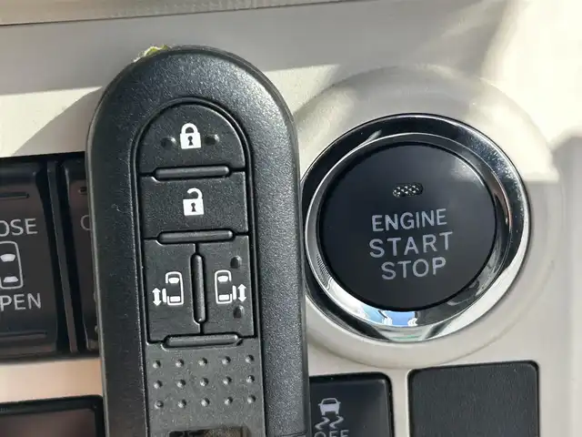 ダイハツ ムーヴ キャンバス G メイクアップ リミテッド　SAⅢ 静岡県 2020(令2)年 3.3万km パールホワイトⅢ/ファインミントメタリック 2トーン 純正8型ナビ/（フルセグTV/FM/AM/Bluetooth/CD/DVD/iPod）/両側電動スライド/全周囲カメラ/ETC/オートライト/オートハイビーム/LEDライト/スマートキー/プッシュスタート/ベンチシート/フルフラットシート/純正フロアマット