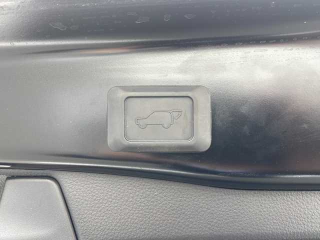 トヨタ ＲＡＶ４ アドベンチャー オフロードPKG 広島県 2021(令3)年 0.8万km アティチュードブラックマイカ /登録時走行距離/　　　　　　　7730キロ/ワンオーナー/社外ナビ/バックカメラ/地デジ/黒革シート/エアシート/PCS/パワーバックドア/ルーフレール/ビルトインETC/新車時整備手帳/　　【保証書】/取扱説明書/