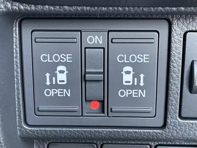 ホンダ ステップワゴン eHEV エアー 東京都 2024(令6)年 1.1万km クリスタルブラックパール ホンダセンシング/両側パワースライドドア/ホンダGATHERS純正ナビ/（CD、DVD、BT、TV、SD）/ACC/Ｂカメラ/コーナーセンサー/ステアリングアシスト/純正ＬＥＤ/オートホールド/ＩＳＯＦＩＸ/純正フロアマット/ＥＴＣ