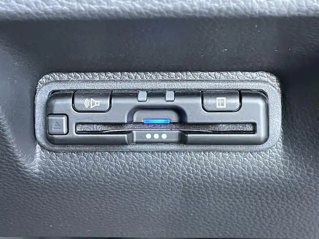 ホンダ ステップワゴン eHEV エアー 東京都 2024(令6)年 1.1万km クリスタルブラックパール ホンダセンシング/両側パワースライドドア/ホンダGATHERS純正ナビ/（CD、DVD、BT、TV、SD）/ACC/Ｂカメラ/コーナーセンサー/ステアリングアシスト/純正ＬＥＤ/オートホールド/ＩＳＯＦＩＸ/純正フロアマット/ＥＴＣ