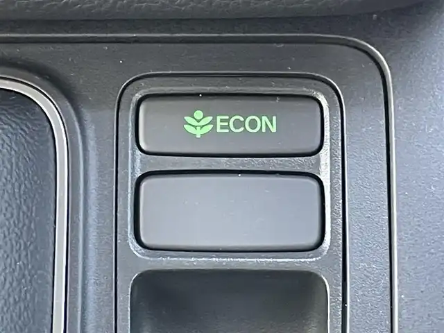 ホンダ ステップワゴン eHEV エアー 東京都 2024(令6)年 1.1万km クリスタルブラックパール ホンダセンシング/両側パワースライドドア/ホンダGATHERS純正ナビ/（CD、DVD、BT、TV、SD）/ACC/Ｂカメラ/コーナーセンサー/ステアリングアシスト/純正ＬＥＤ/オートホールド/ＩＳＯＦＩＸ/純正フロアマット/ＥＴＣ