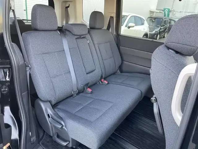 ホンダ ステップワゴン eHEV エアー 東京都 2024(令6)年 1.1万km クリスタルブラックパール ホンダセンシング/両側パワースライドドア/ホンダGATHERS純正ナビ/（CD、DVD、BT、TV、SD）/ACC/Ｂカメラ/コーナーセンサー/ステアリングアシスト/純正ＬＥＤ/オートホールド/ＩＳＯＦＩＸ/純正フロアマット/ＥＴＣ