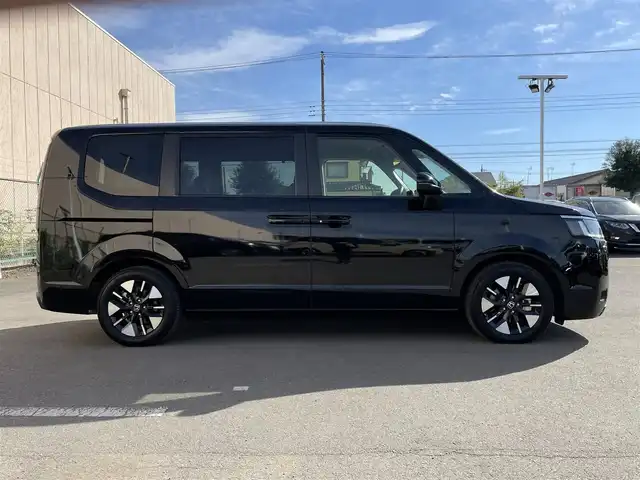 ホンダ ステップワゴン eHEV エアー 東京都 2024(令6)年 1.1万km クリスタルブラックパール ホンダセンシング/両側パワースライドドア/ホンダGATHERS純正ナビ/（CD、DVD、BT、TV、SD）/ACC/Ｂカメラ/コーナーセンサー/ステアリングアシスト/純正ＬＥＤ/オートホールド/ＩＳＯＦＩＸ/純正フロアマット/ＥＴＣ