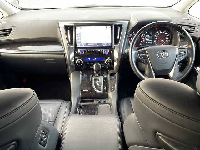 トヨタ ヴェルファイア Z Gエディション 徳島県 2019(令1)年 8.8万km ブラック 社外11型SDナビ　EX11Z/（ラジオ/フルセグ/DISC/BT/USB）/10.1型フリップダウンモニター/バックカメラ/追従式クルーズコントロール/ステアリングヒーター/前席シートヒーター/前席パワーシート/前席エアーシート/前後コーナーセンサー/両側電動スライドドア/LEDヘッドライト/パワーバックドア/先行者発進告知/純正18インチAW/社外ドライブレコーダー