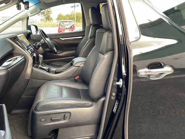 トヨタ ヴェルファイア Z Gエディション 徳島県 2019(令1)年 8.8万km ブラック 社外11型SDナビ　EX11Z/（ラジオ/フルセグ/DISC/BT/USB）/10.1型フリップダウンモニター/バックカメラ/追従式クルーズコントロール/ステアリングヒーター/前席シートヒーター/前席パワーシート/前席エアーシート/前後コーナーセンサー/両側電動スライドドア/LEDヘッドライト/パワーバックドア/先行者発進告知/純正18インチAW/社外ドライブレコーダー